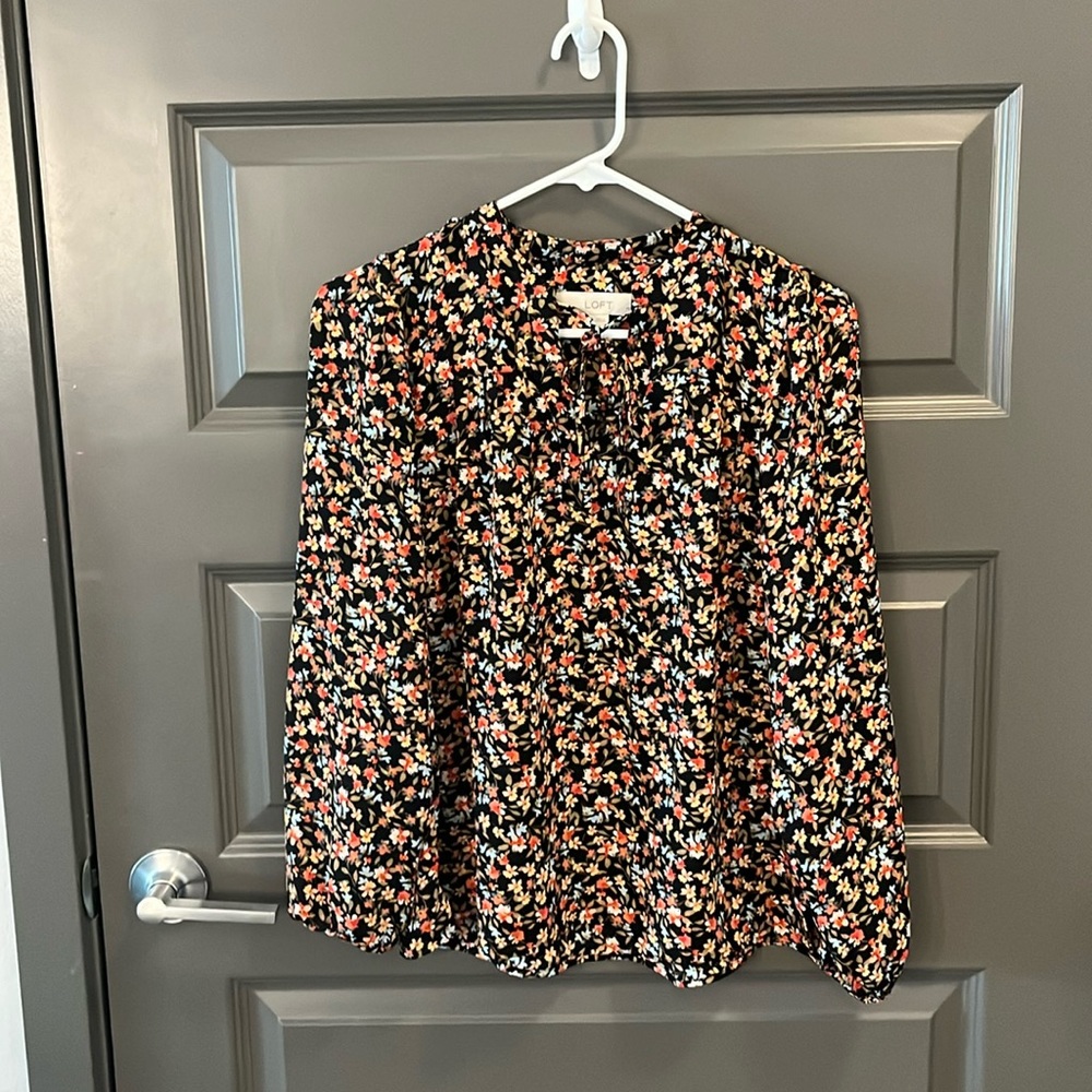 Loft floral long sleeved blouse